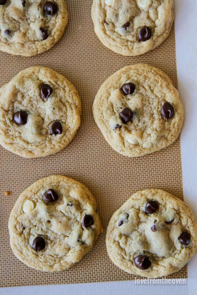 Dark And White Chocolate Chip Cookies