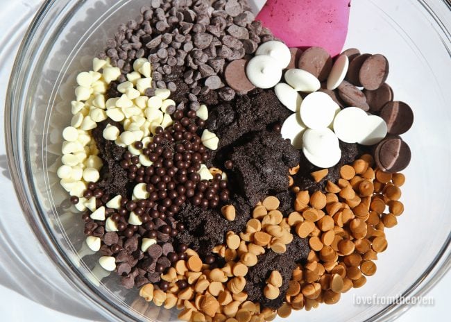 Overwhelming Chocolate Cookies - Autism Cookies (20 of 31)