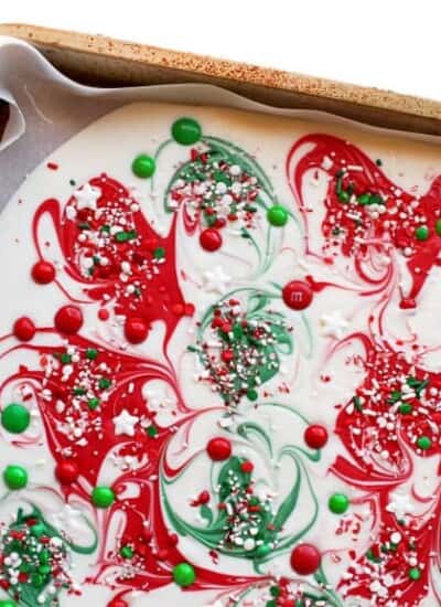 Easy Peppermint Bark