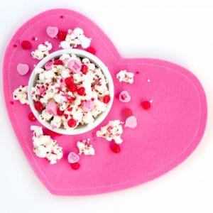 Cinnamon Sweetheart Valentine Popcorn