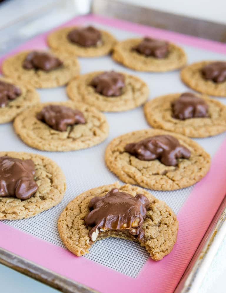 Peanut Cluster Peanut Butter Cookies • Love From The Oven