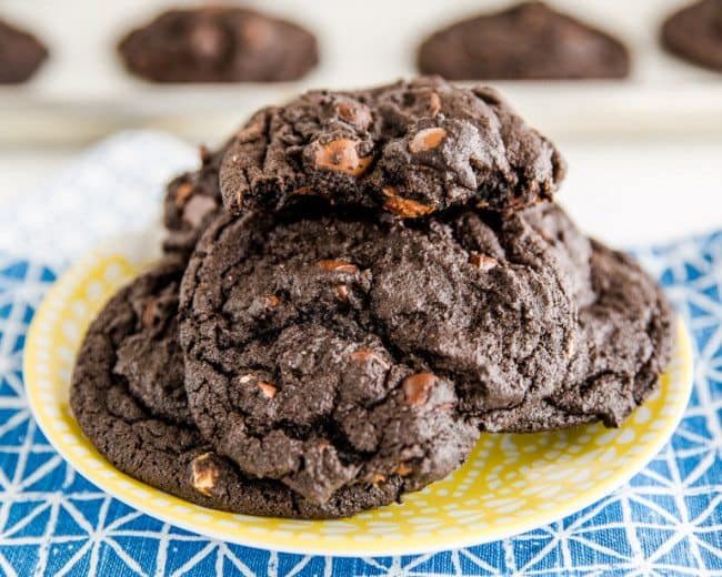 Chocolate Almond Cookies