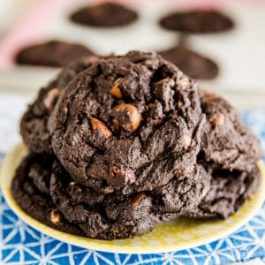 Chocolate Almond Cookies