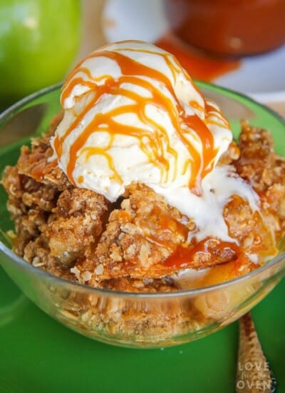 Easy Caramel Apple Crisp Recipe