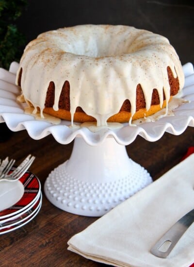 Easy Eggnog Cake