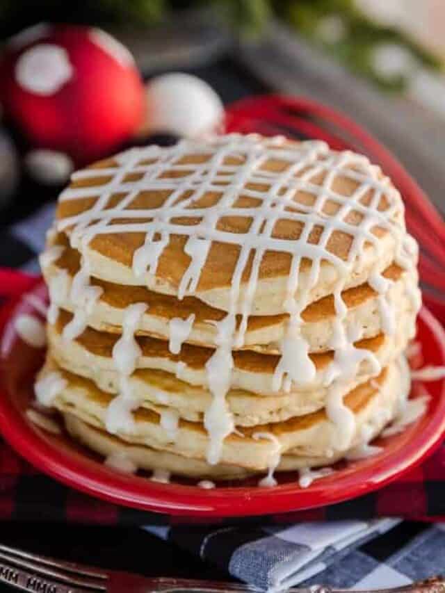 Easy Eggnog Pancakes