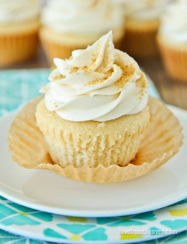 Easy Vanilla Cupcake Recipe