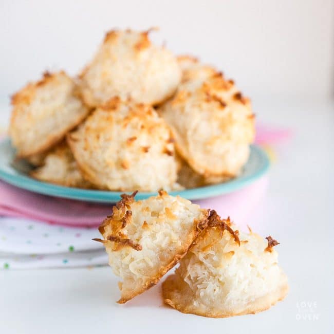 Recipe for coconut macaroon cookies