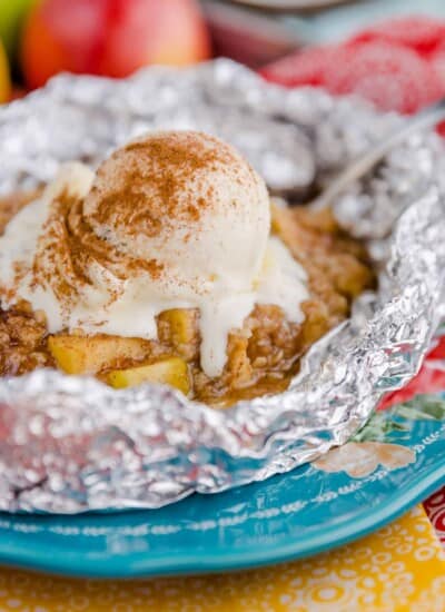 Campfire Apple Pie Packets - Apple Pie Dessert in foil packet