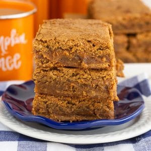 Chewy Pumpkin Blondies