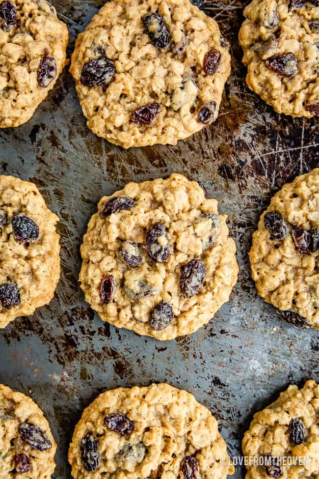 Vanishing Oatmeal Cookies • Love From The Oven