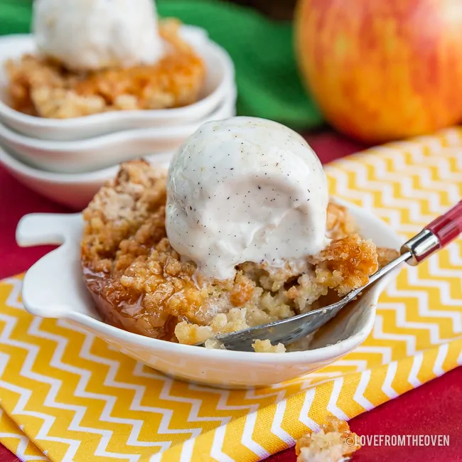 Easy Apple Cobbler Recipe Fresh from the Apple Farm