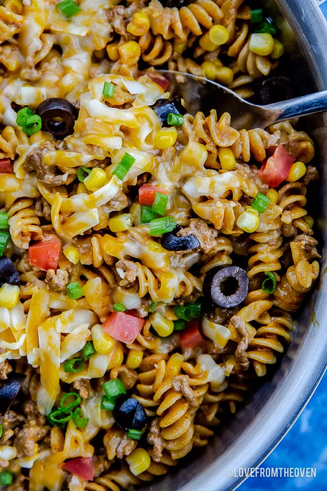 Easy One Pot Cheesy Taco Pasta - Easy Weeknight Dinners