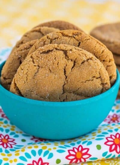 cropped-ginger-cookies-5-of-5-4.jpg