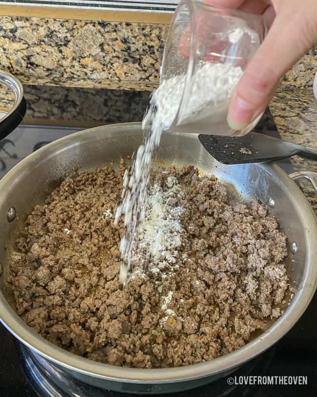 Quick & Easy Sausage Gravy Recipe • Love From The Oven