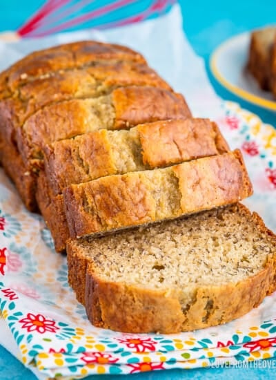 A loaf of banana bread that is sliced