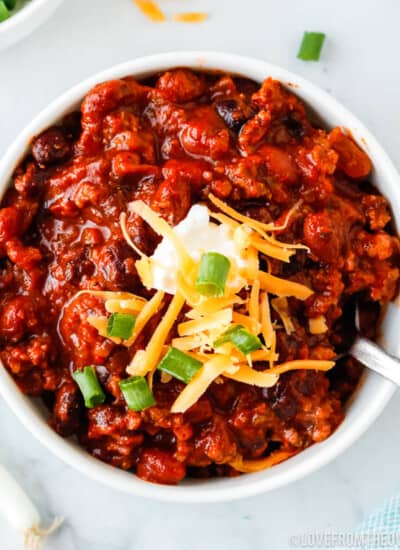 close up bowl of beef chili