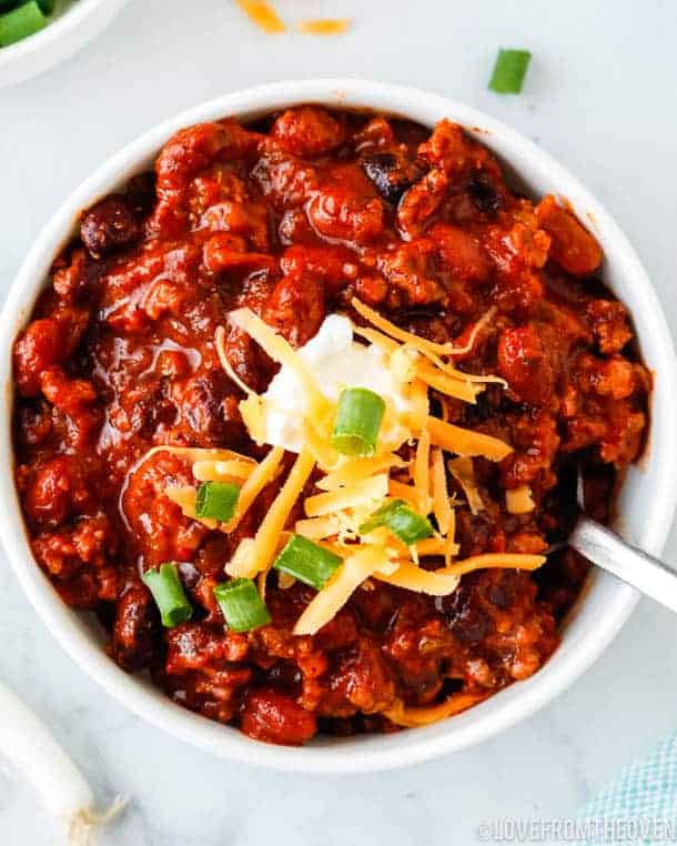 close up bowl of beef chili