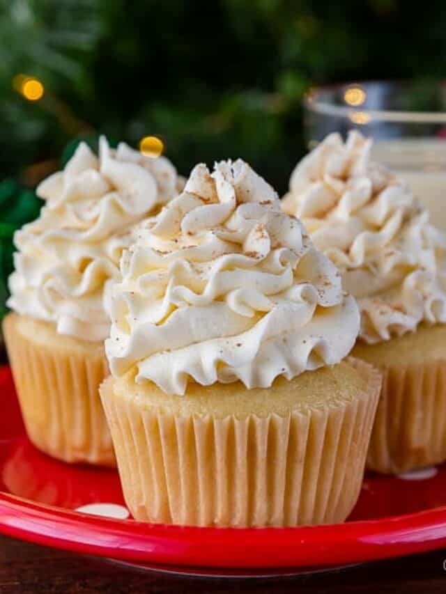 cropped-Eggnog-Cupcakes-8.jpg
