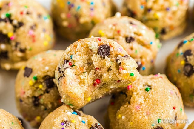 A pile of cookie dough balls