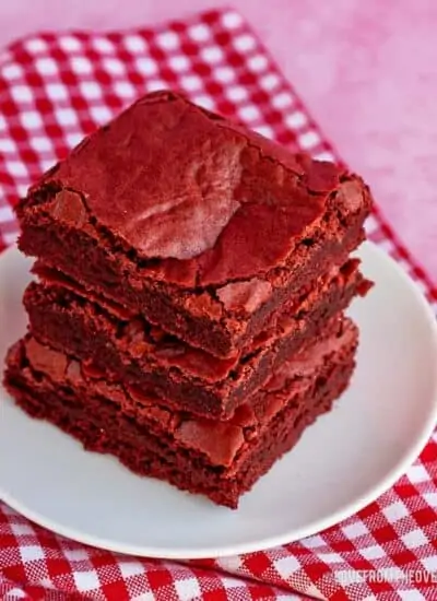 A plate of red velvet bars