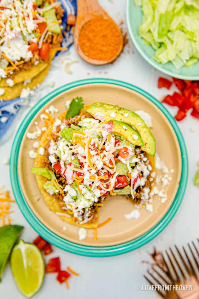 overhead photo of beef tostada