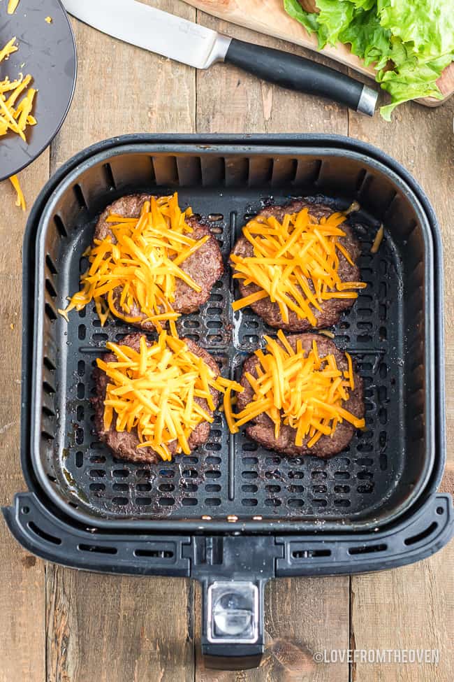 cheeseburgers in an air fryer