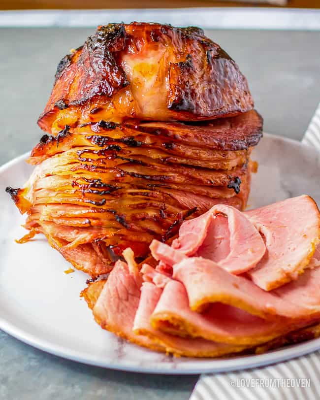 A photo of a spiral ham