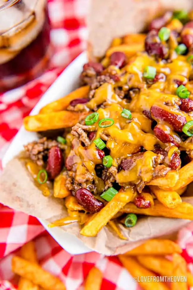 a serving of chili cheese fries