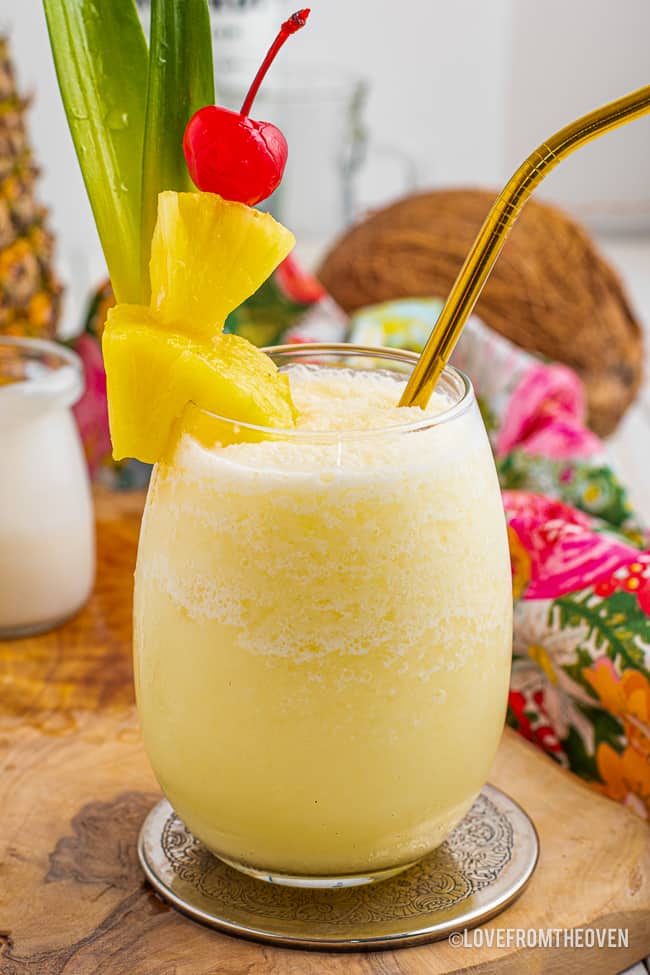 A photo of a frozen pina colada.