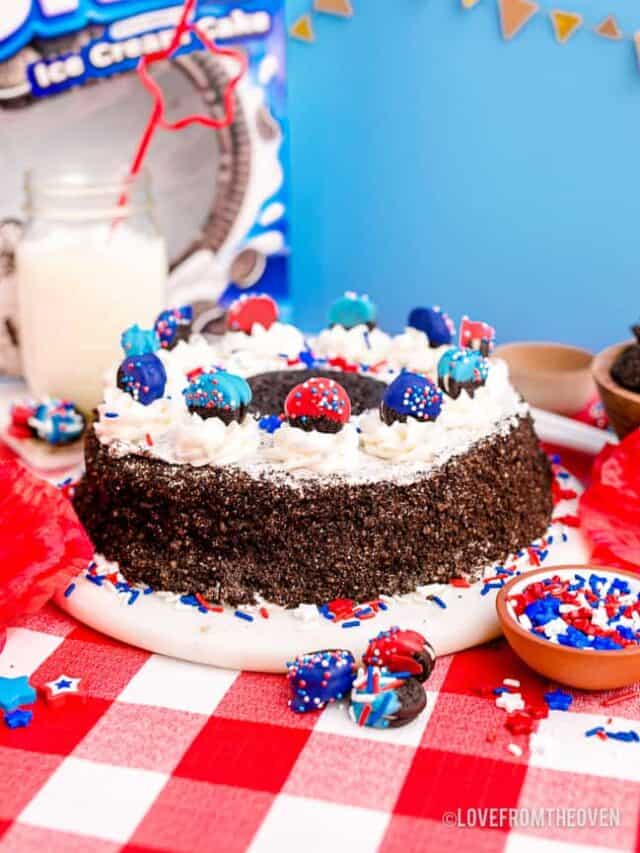 An oreo ice cream cake
