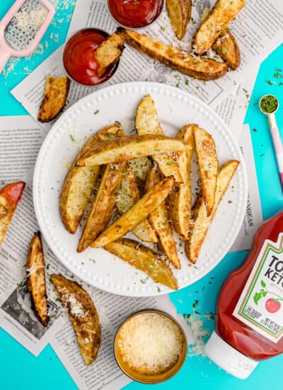 A plate of air fryer potato wedges.