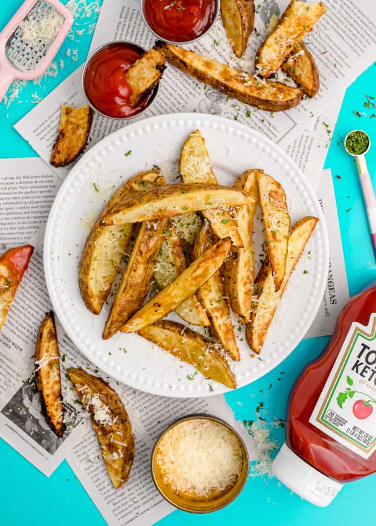 A plate of air fryer potato wedges.