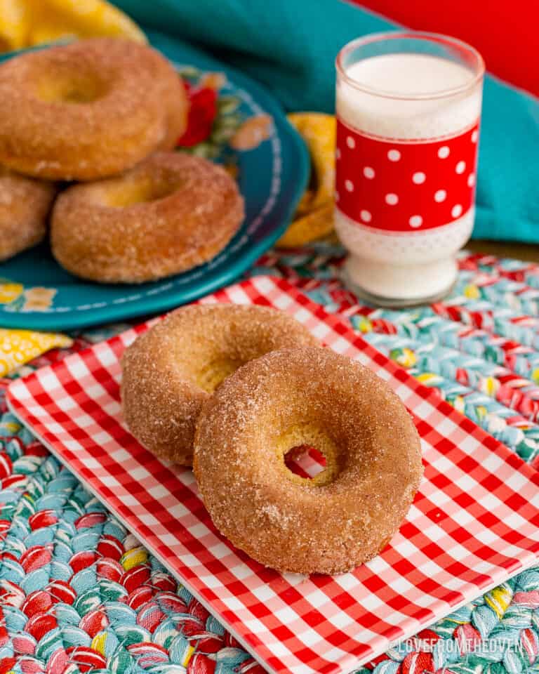 plate of apple cider donuts
