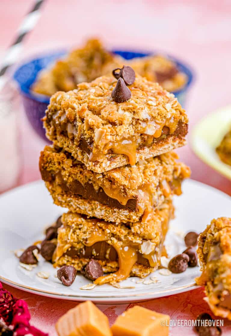 A stack of carmelitas