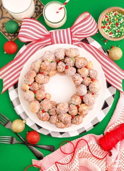 A christmas wreath made of donuts