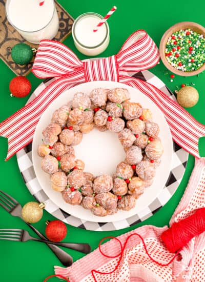 A christmas wreath made of donuts