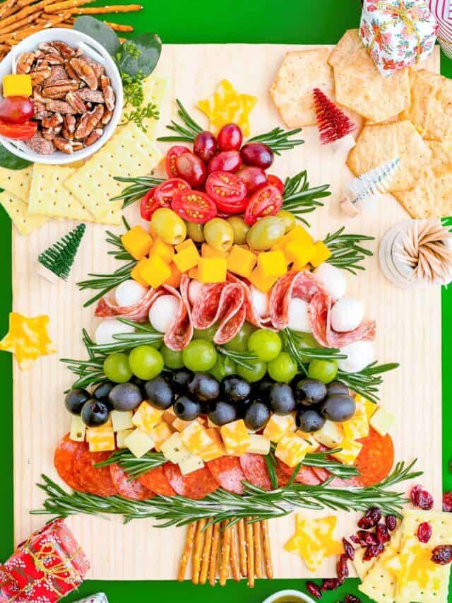 Christmas Charcuterie Board Story