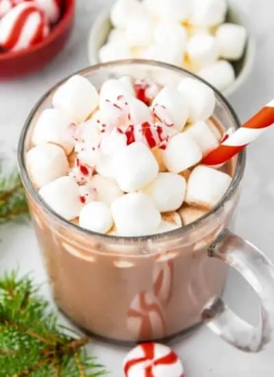 cropped-peppermint-hot-chocolate-7.jpg