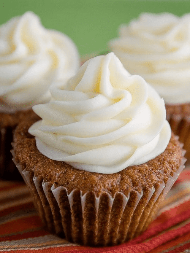 Carrot Cake Cupcakes Cover Image