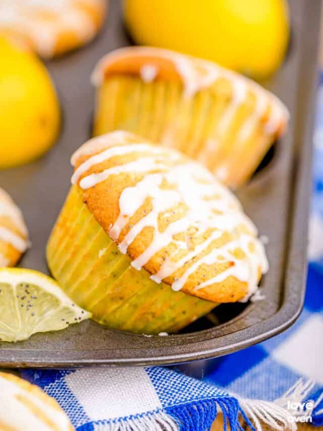 cropped-lemon-poppyseed-muffins-32.jpg
