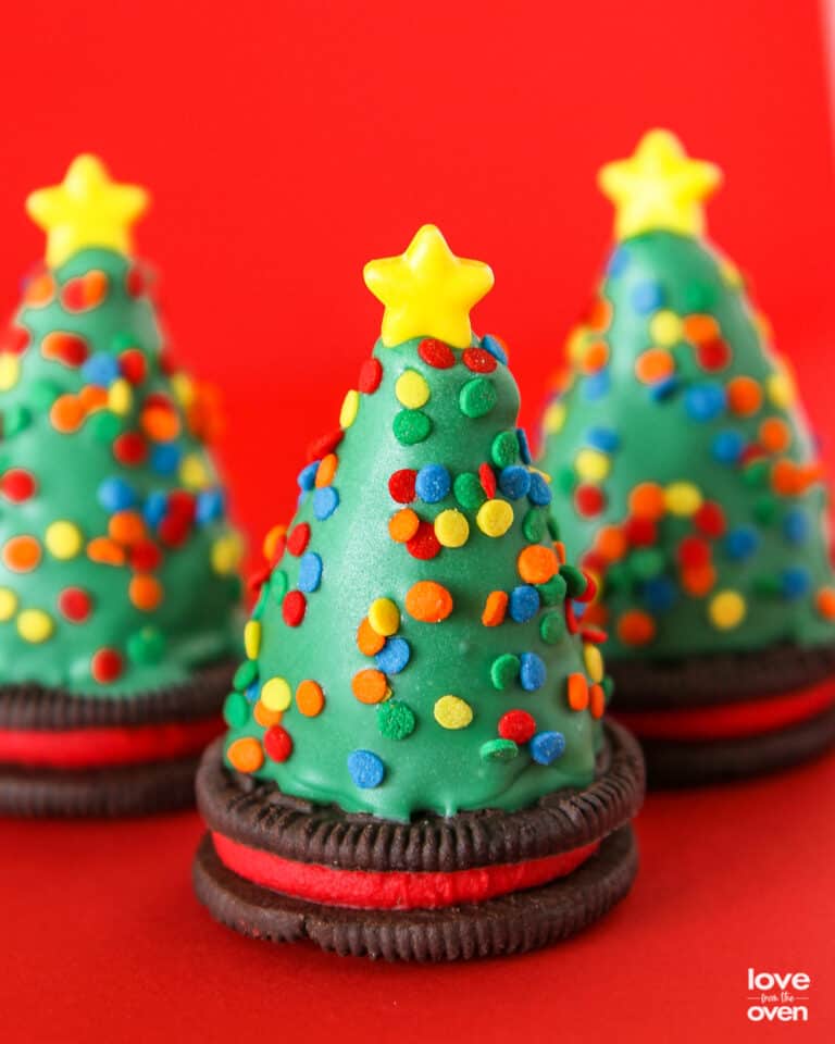 Oreo truffles that look like christmas trees.