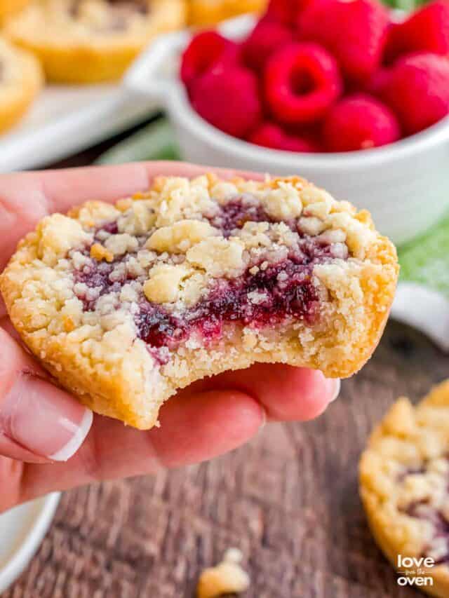 Raspberry Crumble Cookies Story