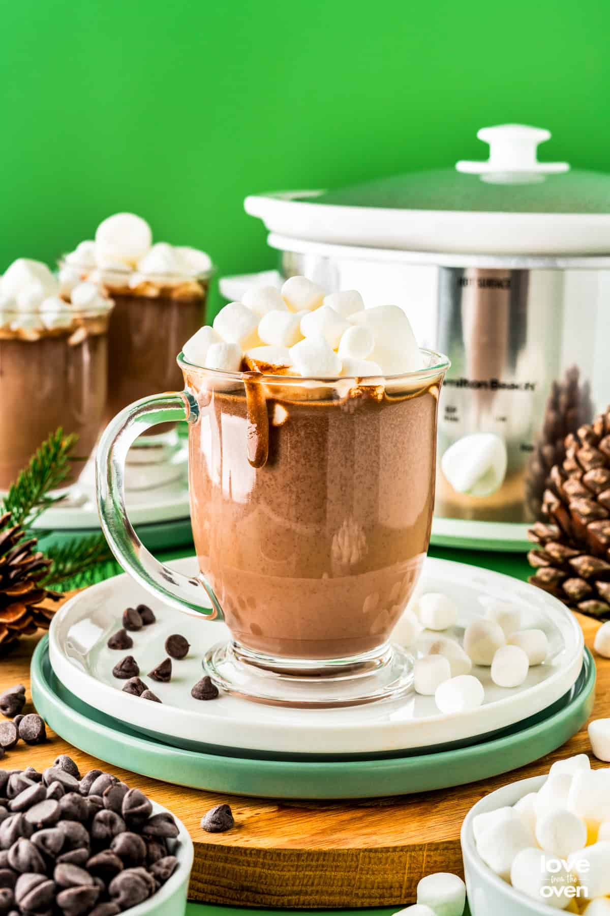 Crockpot Hot Chocolate - Amanda's Cookin' - Drinks