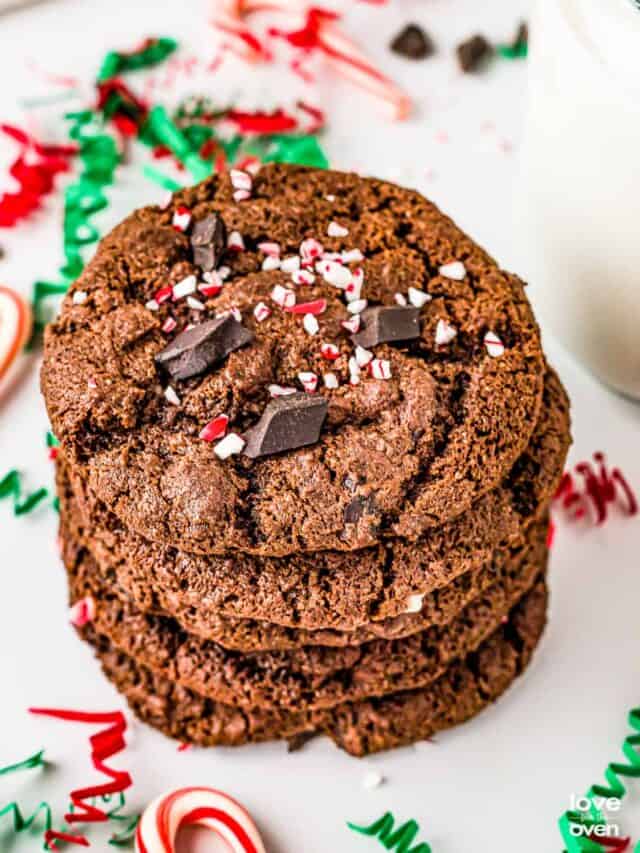 A stack of chocolate peppermint cookies.
