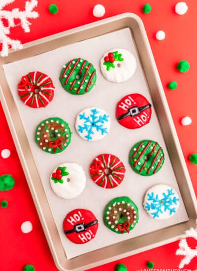 A tray of christmas cookies